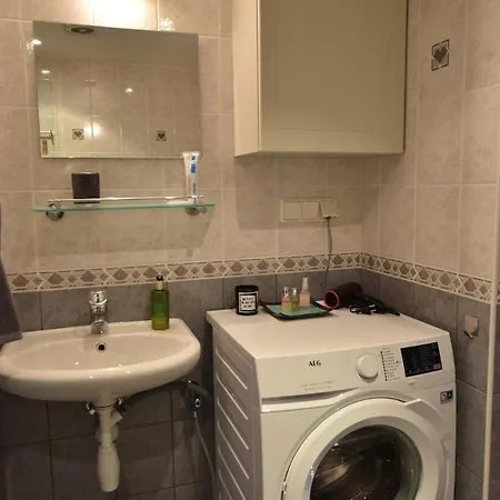 Apartamento Lovely & Spacious With Sauna Tallin