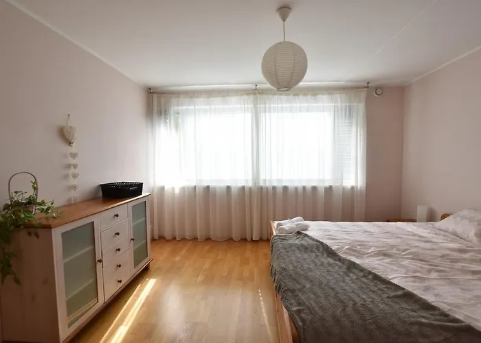 Lovely & Spacious With Sauna Apartment *