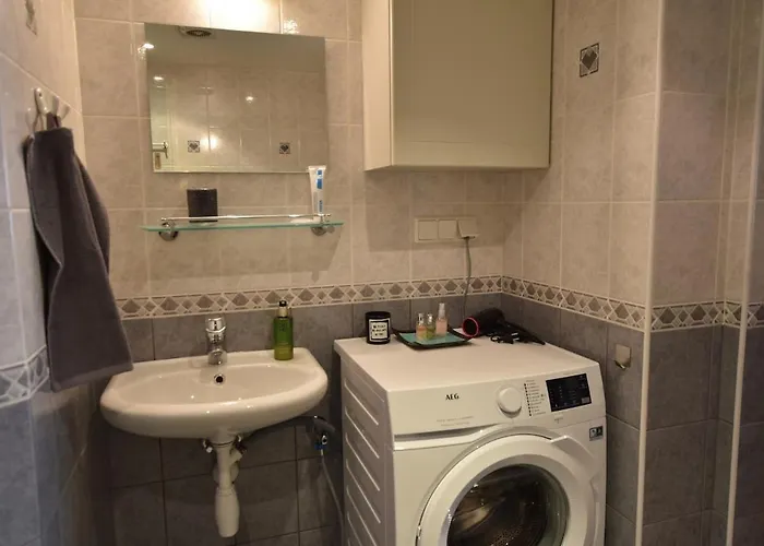 Apartment Lovely & Spacious With Sauna Tallinn